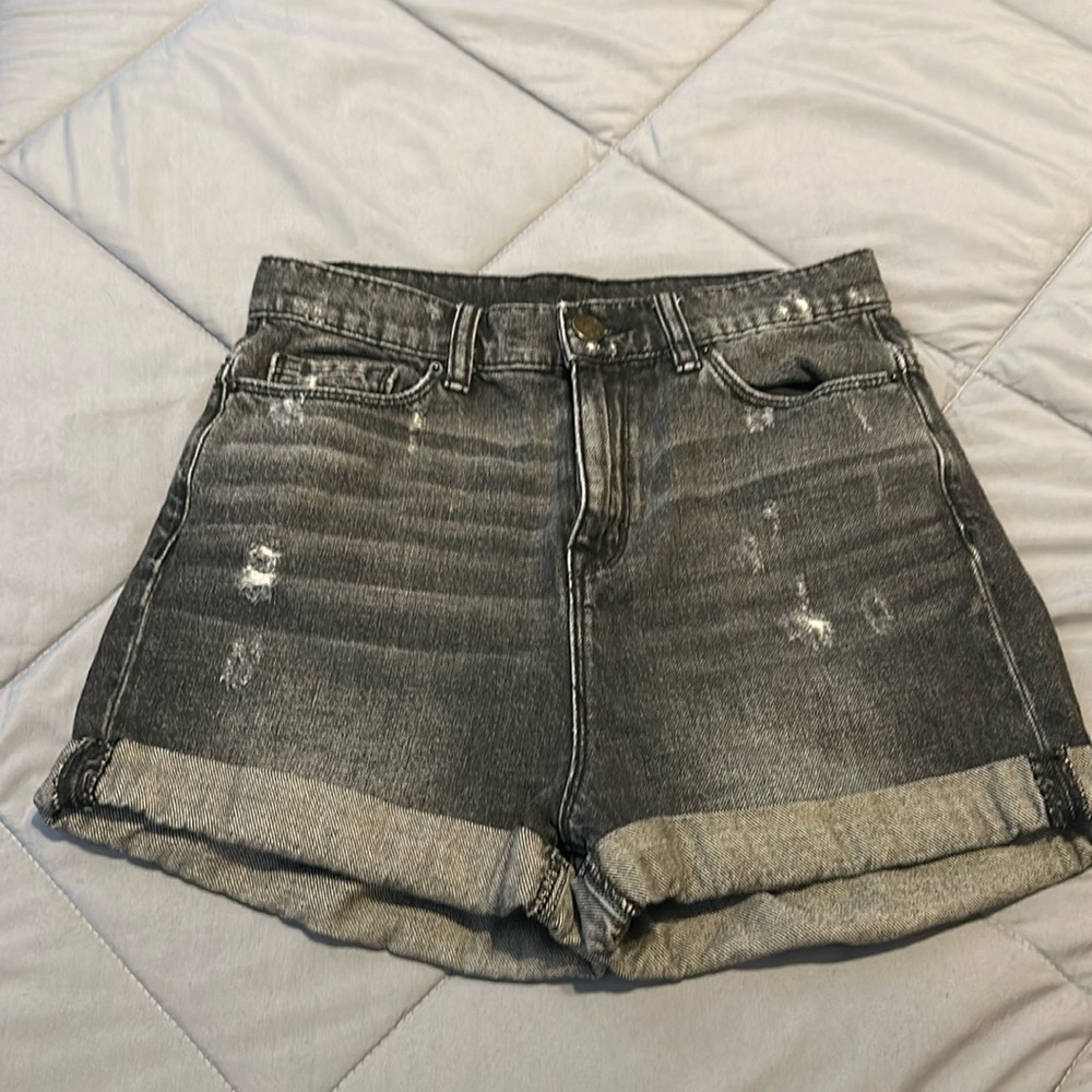 BDG 26W Mom High rise shorts